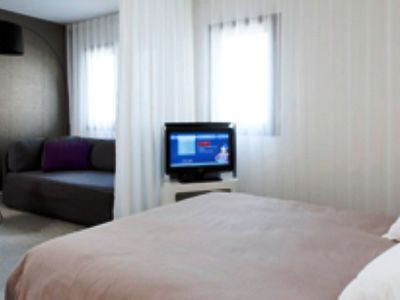 Novotel Hotel 3*