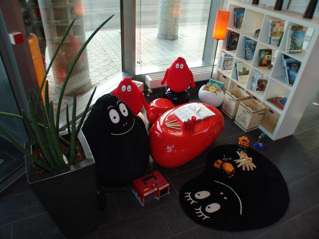 Novotel Hotel 3*